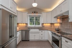 3 Tips for Your Annapolis Kitchen Lighting Installation