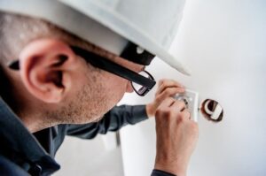 Finding an Electrician in Crofton: 3 Questions to Ask